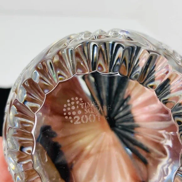 Waterford Lead Crystal Times Square 2001 Paperweight Original Sticker Signed - Picture 8 of 10